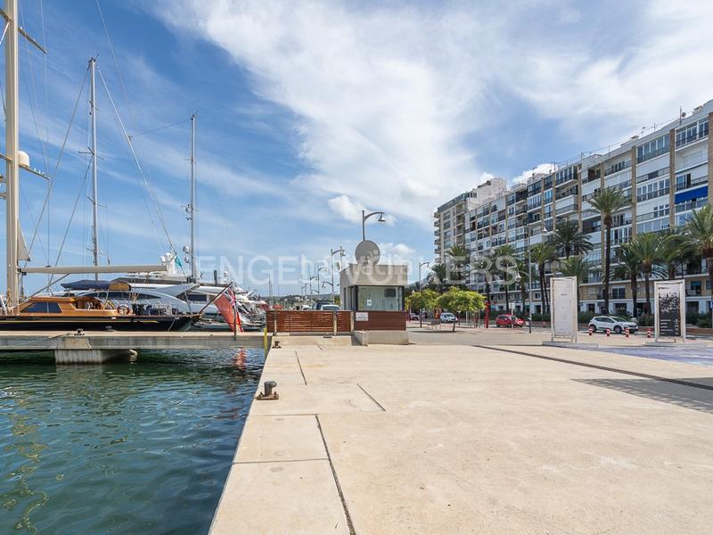 Foto 1d1a563f-4864-44b3-9f21-82d0fcfcc2da. Apartamento oportunidad de inversión en la glorieta denia en Dénia