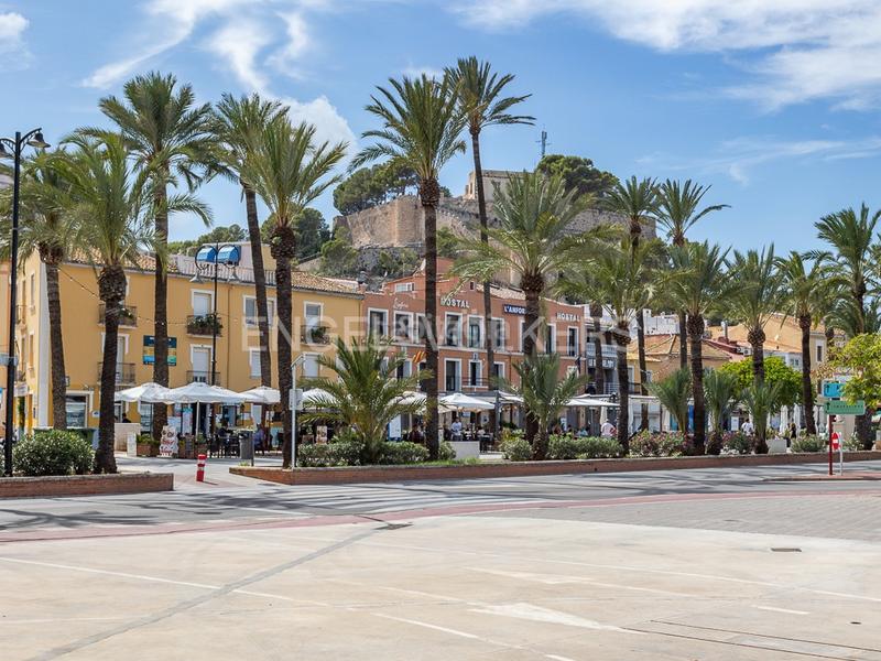 Foto b200f844-0a9f-41b8-b865-f8e052924e40. Apartamento oportunidad de inversión en la glorieta denia en Dénia