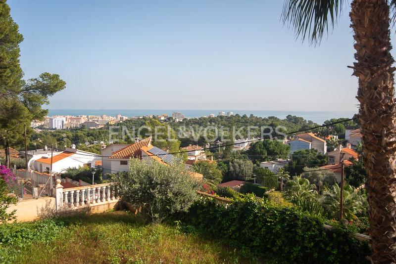 Foto 1b88cfb1-64e4-4636-bfed-ef9eec0d3a5c. Casa vive el lujo y la tranquilidad en el balcó ! en Oropesa del Mar