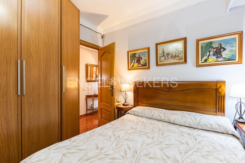 Foto 7cd77d84-13a8-4442-a233-dbc893e3ad2f. Apartment with heating in Barrio Benicalap Valencia