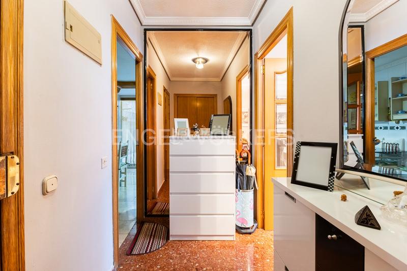 Foto edf0f296-327e-4900-9629-fa2c3b9a62d2. Apartment with heating in Barrio Benicalap Valencia