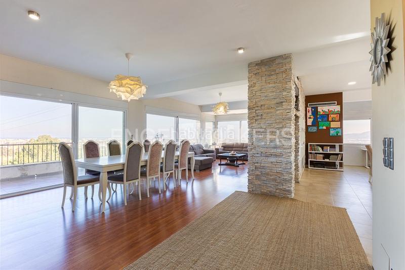 Foto 26901e66-ce6c-4d18-8361-790d6d82f5e0. Casa con riscaldamento parcheggio piscina in Real de Gandía