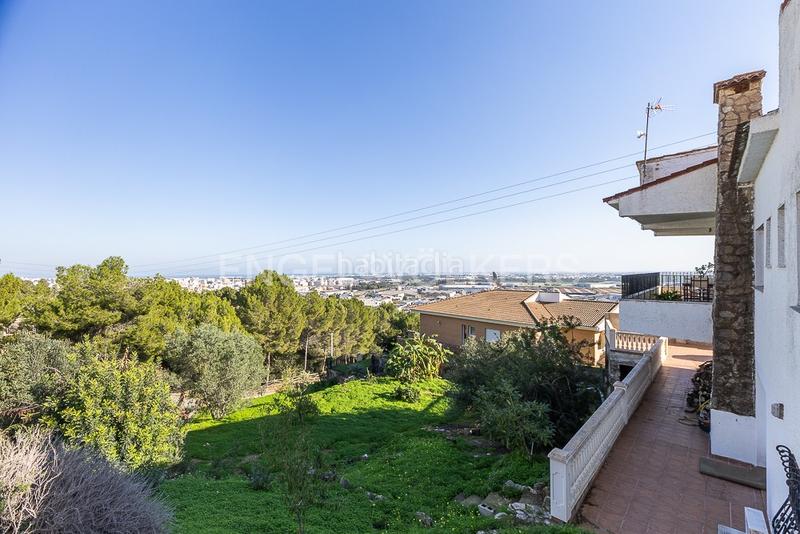 Foto 36791913-8074-4926-92df-e33d8effc3f2. Casa con riscaldamento parcheggio piscina in Real de Gandía