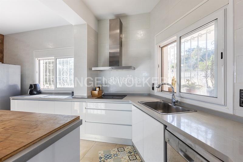 Foto 7a77b367-fafc-4034-af3d-cb5d2ad86e32. Casa con riscaldamento parcheggio piscina in Real de Gandía