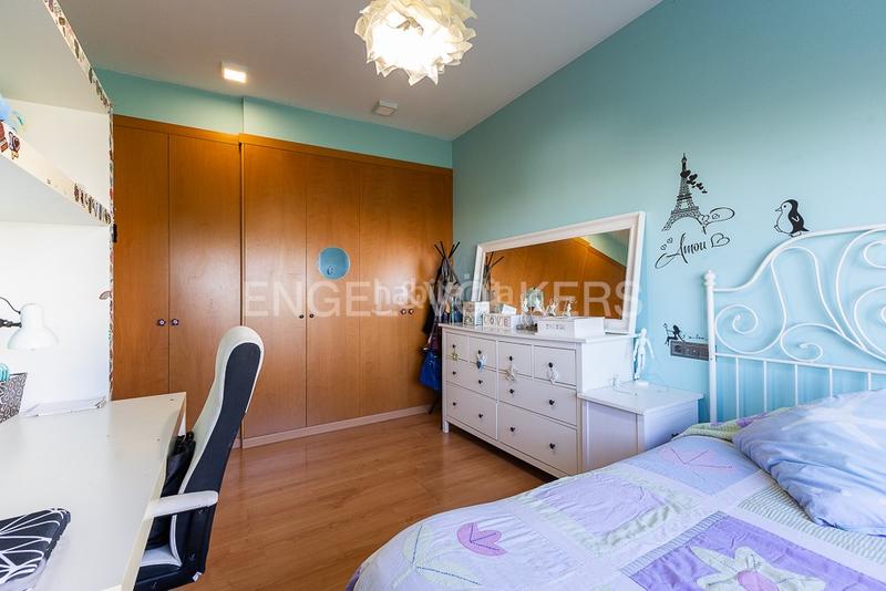 Foto b9709d6a-190d-45a2-a6d0-328daf679dd3. Casa con riscaldamento parcheggio piscina in Real de Gandía