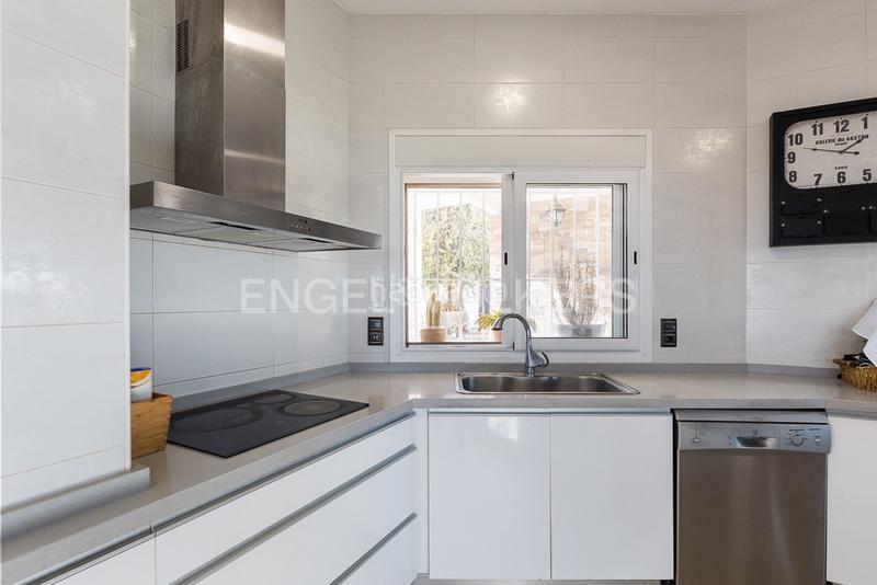 Foto f028ec9e-9359-43fa-bfa4-fd2ecc5a1f9c. Casa con riscaldamento parcheggio piscina in Real de Gandía