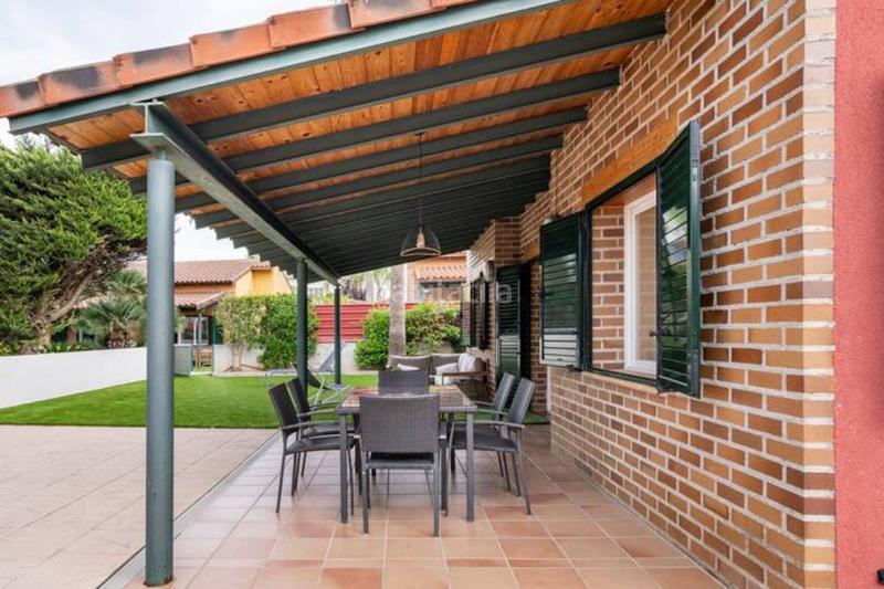 Foto 9ff016f8-727f-4c29-b350-794234d2c58d. Affitto casa con riscaldamento piscina in Riba - roja de Túria