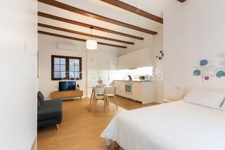 Apartament  Carrer del clero. Oportunidad de inversión en el corazón de ruzafa