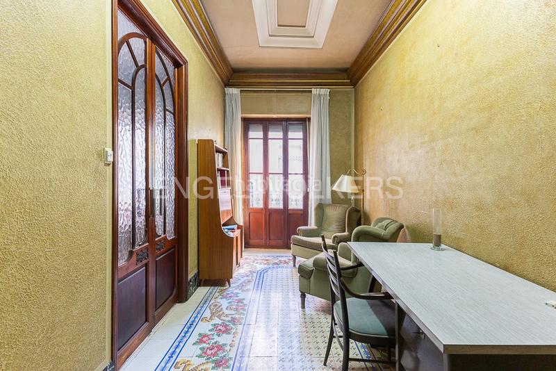 Foto 54eed0a1-2349-4692-a5a5-f0d3d51df79b. Haus mit heizung parking in Centro Villarreal / Vila - real