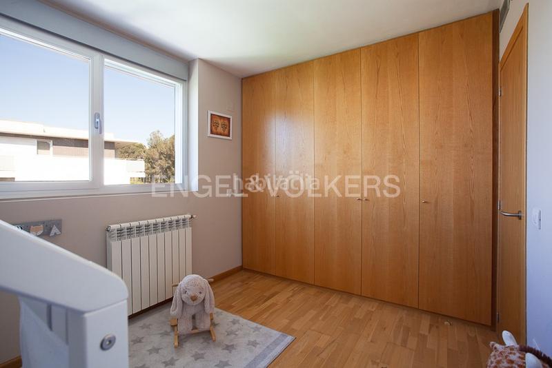 Foto 2571a312-66ea-49d7-8582-58f2ba66802e. House with heating parking pool in El Bosque Chiva