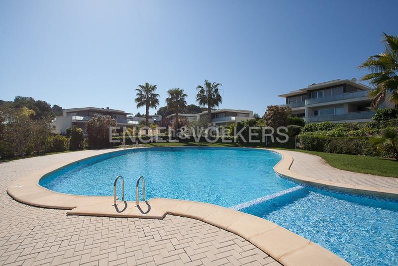 Foto 25bad18b-1f34-4bf4-a832-5645e4741f82. House with heating parking pool in El Bosque Chiva