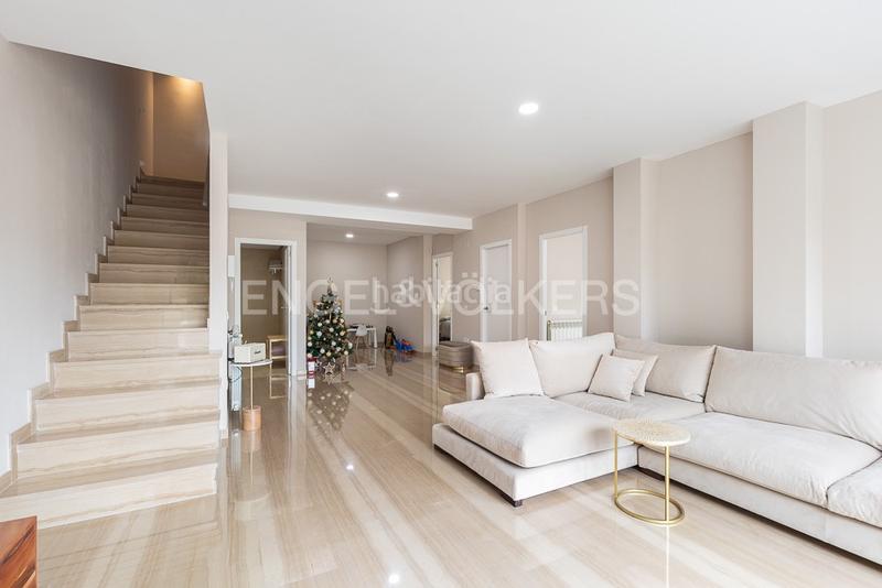 Foto 56e1e86c-b35c-437a-a959-28e90bf886f8. House with heating parking pool in El Bosque Chiva