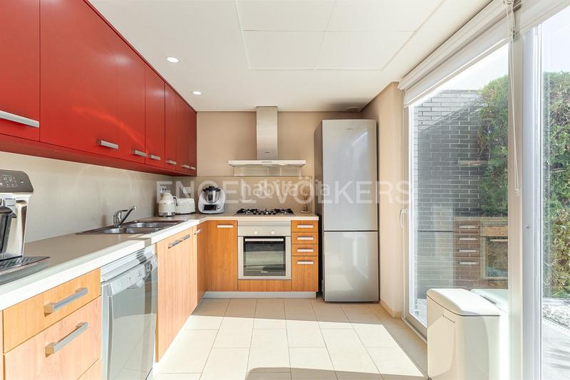 Foto 5ec46763-4adf-4084-99c6-b4f2291fd435. House with heating parking pool in El Bosque Chiva