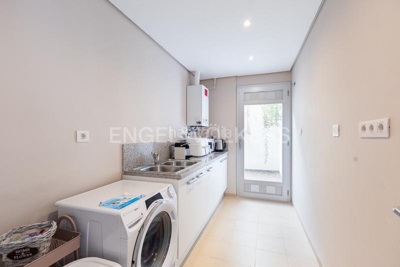 Foto 8939e846-6456-46b5-b3b2-bf112bc06714. House with heating parking pool in El Bosque Chiva