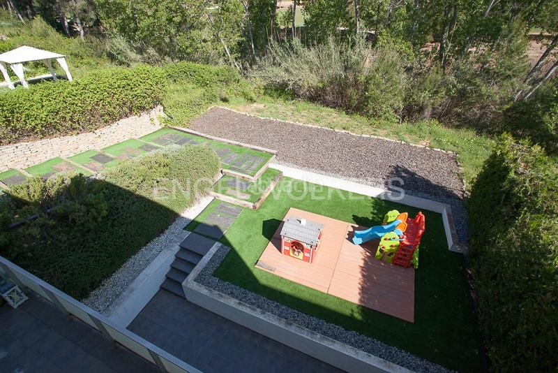 Foto cd041415-8000-4e15-b7ef-6f96accd7951. House with heating parking pool in El Bosque Chiva