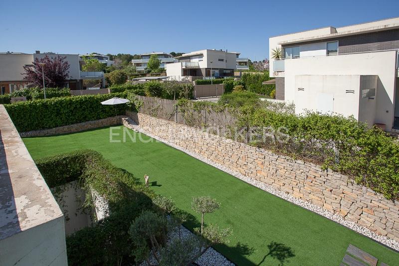 Foto e874fd98-61f8-4310-9293-abada5266676. House with heating parking pool in El Bosque Chiva