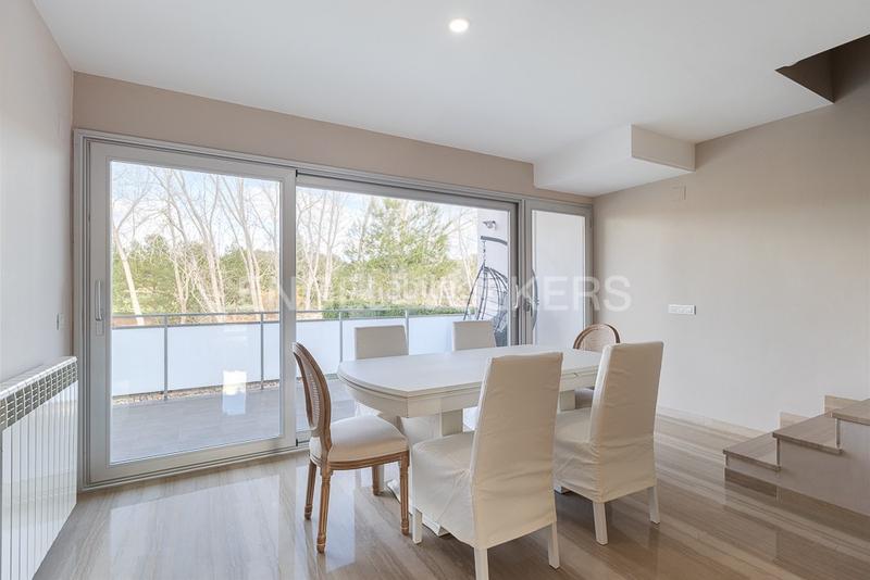 Foto fad53f4c-9925-466f-b7b4-4710639c6758. House with heating parking pool in El Bosque Chiva