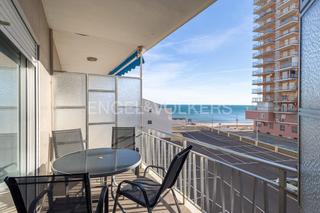 Apartament a Les Palmeres. Estupendo apartamento frente al mar