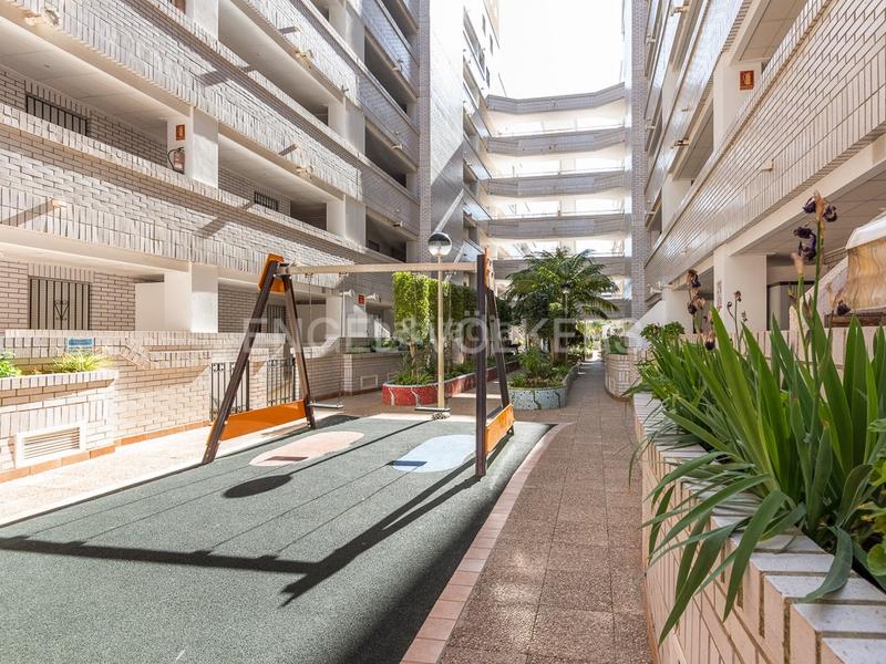 Foto d02ed5a3-790e-4ee0-9423-135b3b585b5b. Apartamento tu nuevo hogar en marina trébol iii te espera! en Oropesa del Mar