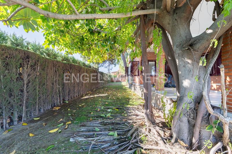 Foto 5765ff4e-22d0-453d-80c4-e52fa9fe888f. Casa amb calefacció aparcament piscina a La Conarda Pobla de Vallbona (la)