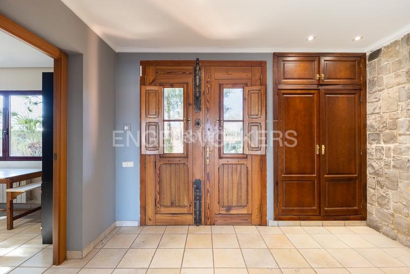 Foto 816c1f34-3cd9-4086-b9a9-78fc17c15fb5. Casa amb calefacció aparcament piscina a La Conarda Pobla de Vallbona (la)