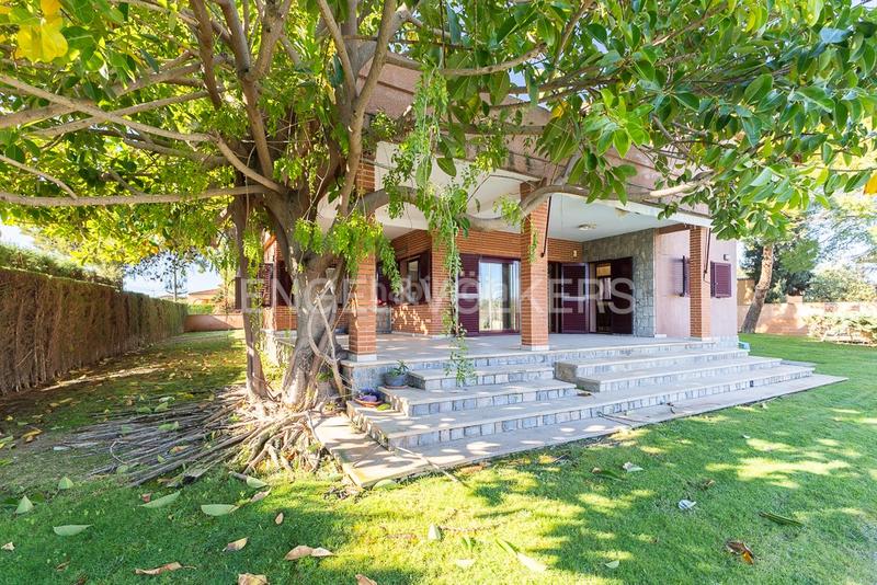 Foto f35d04ba-8871-446e-84bb-947fd5febeaf. Casa amb calefacció aparcament piscina a La Conarda Pobla de Vallbona (la)