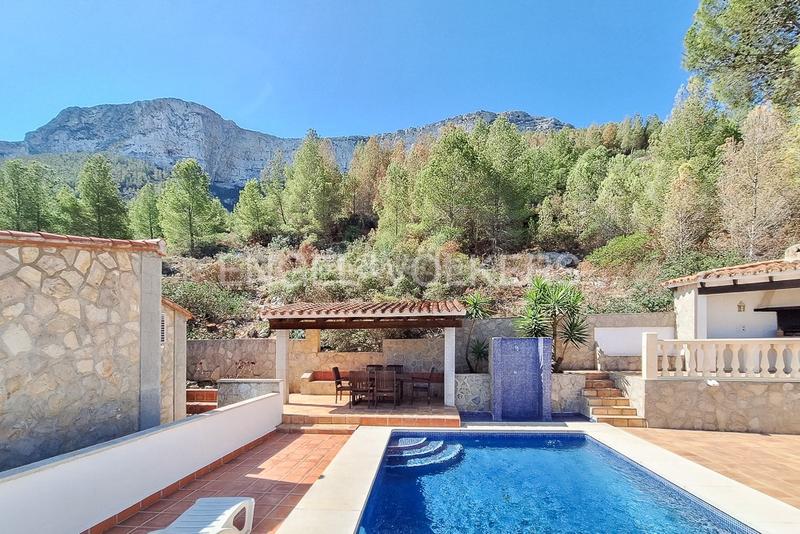 Foto bd40a97b-65d6-4ee0-a183-e3401af741a3. Casa chalet con increibles vistas en denia en La Pedrera-Vessanes Dénia