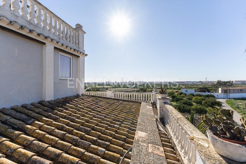 Foto 8f65c5db-dfb6-4e9a-b6b7-c548e0471642. Maison avec chauffage dans Centro Ciudad Paterna