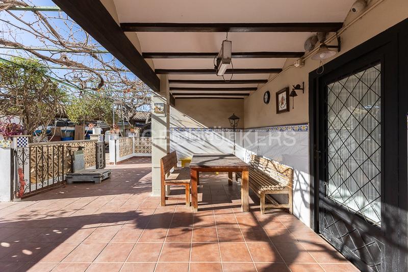 Foto c82d3313-0b05-46c0-9a71-f3775d4cbee8. Maison avec chauffage dans Centro Ciudad Paterna