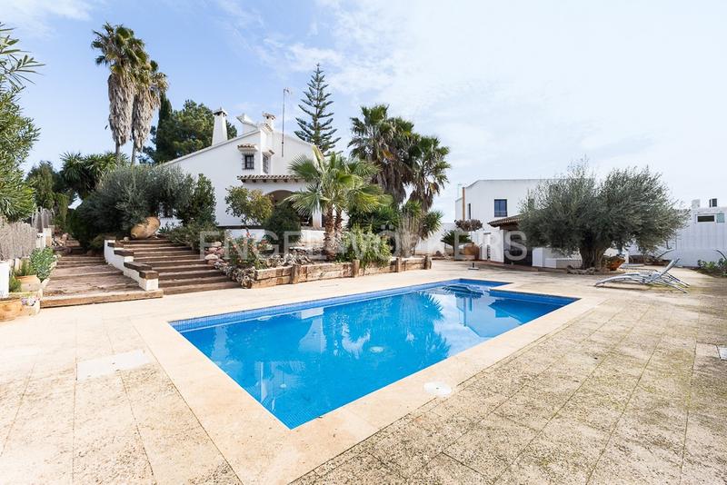 Foto 7dfadcb5-28e1-4d97-abf6-c51f341d4945. Haus mit heizung parking pool in Los Pinares-La Masia Bétera