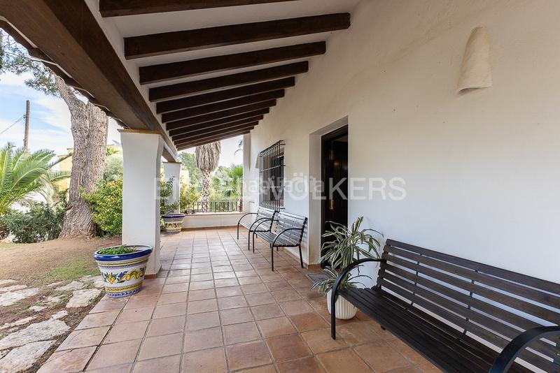 Foto 7f2c29f9-673f-4692-87a6-b7543cb31445. Haus mit heizung parking pool in Los Pinares-La Masia Bétera