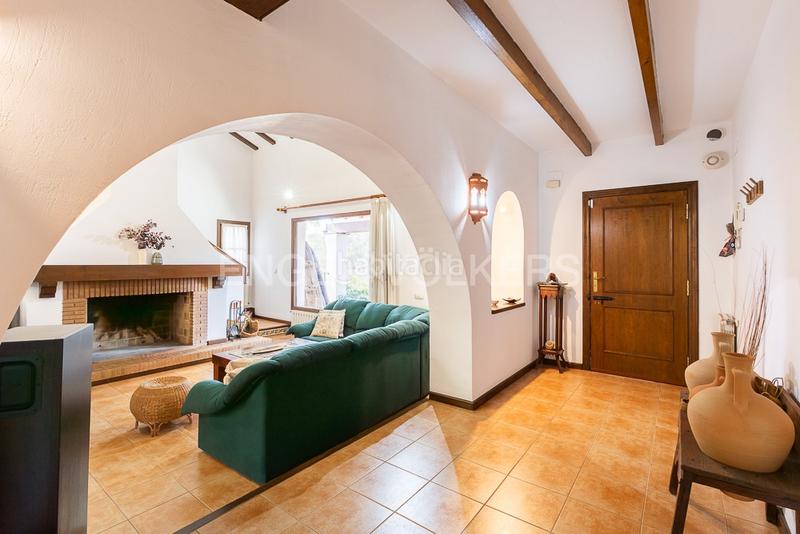 Foto ae5e5746-d2a5-4921-82ab-5882c164ad1c. Haus mit heizung parking pool in Los Pinares-La Masia Bétera
