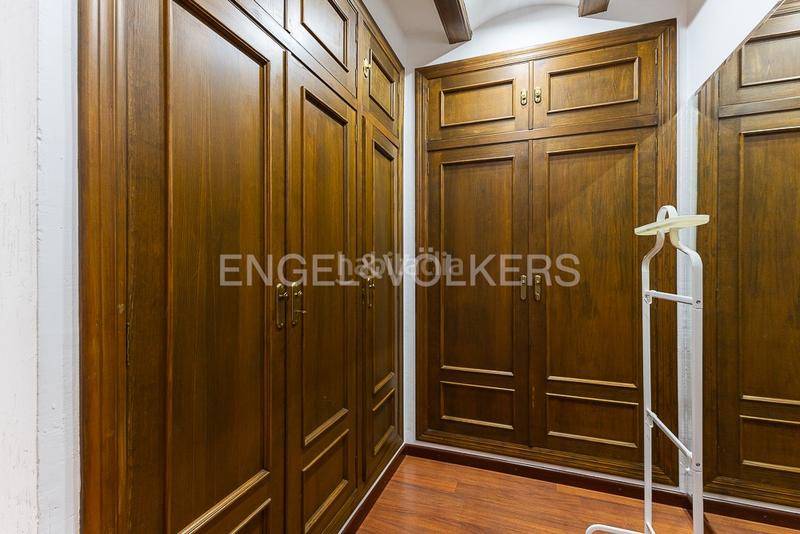 Foto bcad8dd0-220c-44ee-8769-d2e8366fcaa1. Haus mit heizung parking pool in Los Pinares-La Masia Bétera