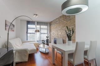 Apartament a Russafa. Piso con plaza de garaje, trastero y terraza en ruzafa con inqui
