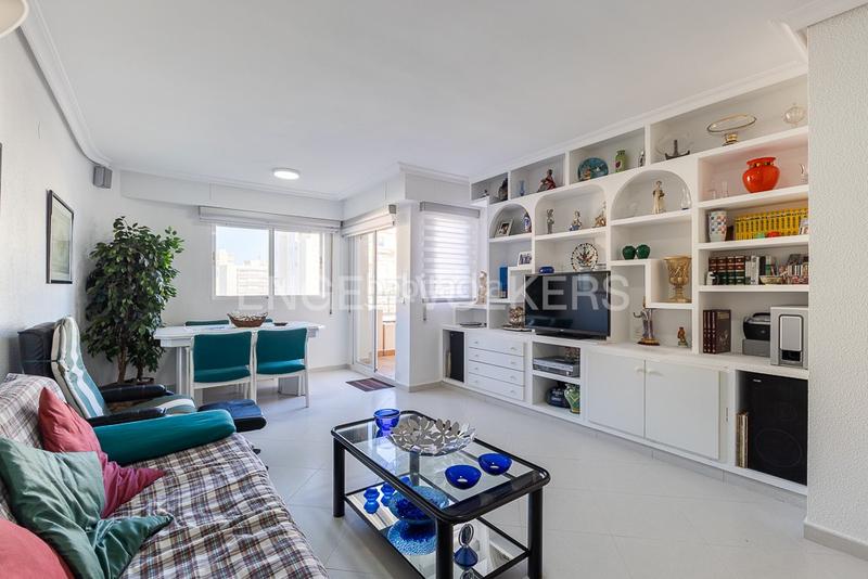 Foto 396a475c-3ed5-4f32-8f3b-9413d2818f88. Appartement mit heizung parking pool in El Perellonet Valencia