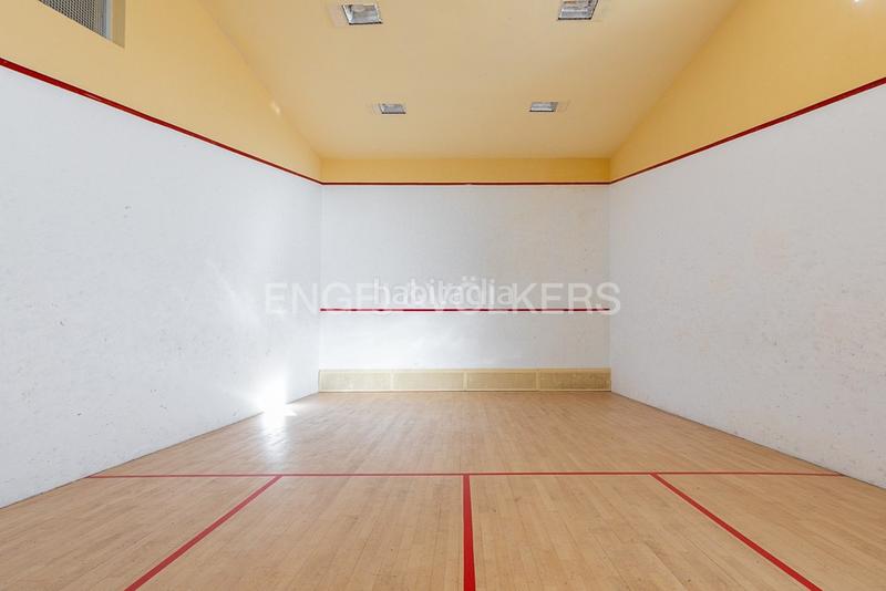 Foto 46e34cee-280f-48af-b10d-dbf8b977d054. Appartement mit heizung parking pool in El Perellonet Valencia