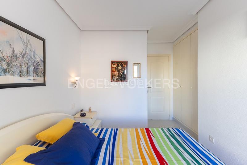 Foto 6b9078a3-5beb-46a5-8c78-c238c0e34984. Appartement mit heizung parking pool in El Perellonet Valencia