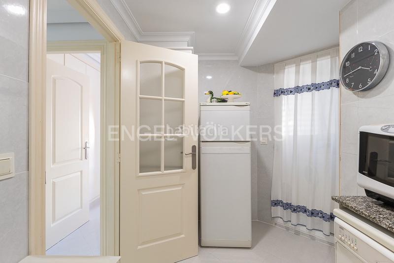 Foto 72afc754-48c5-4c49-b2bd-72b945bfa535. Appartement mit heizung parking pool in El Perellonet Valencia