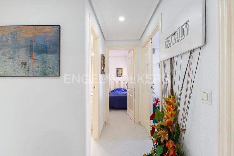 Foto 8fa0b8de-eb50-40f9-9d07-6bcf3082249a. Appartement mit heizung parking pool in El Perellonet Valencia