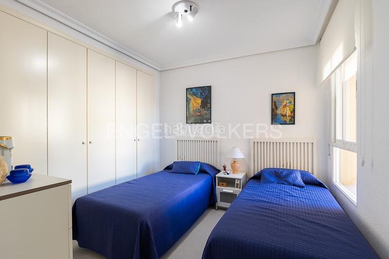 Foto b348afbe-4fde-4986-9bca-8252420175e0. Appartement mit heizung parking pool in El Perellonet Valencia