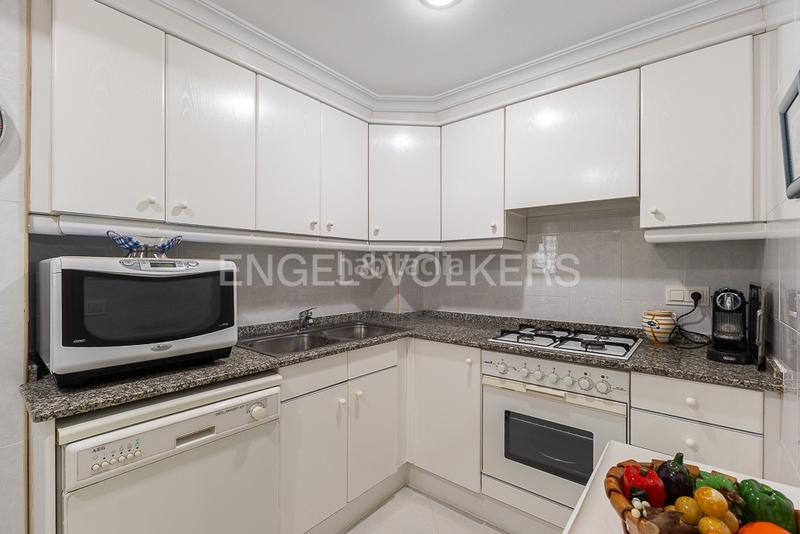 Foto ed0f5e07-6617-47a6-a46a-129285ab423b. Appartement mit heizung parking pool in El Perellonet Valencia