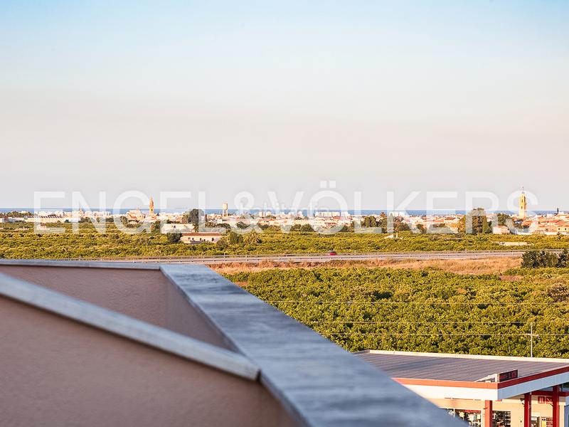 Foto 6941c3a9-ba5b-4a57-a876-b99b18977c33. Attique avec chauffage parking dans Beniarjó