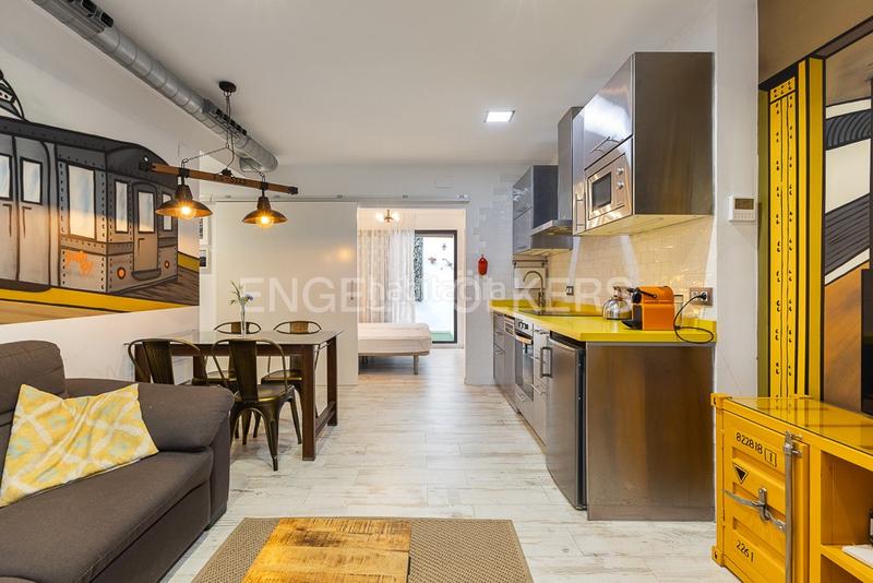 Foto 98167de3-c9cd-4112-9409-fba0ae4142f1. Alquiler apartamento piso urbano y elegante en el centro en Valencia