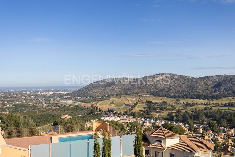 Foto 51230276-cbb9-4b18-9038-334441987e45. Casa amb calefacció piscina a Pedreguer
