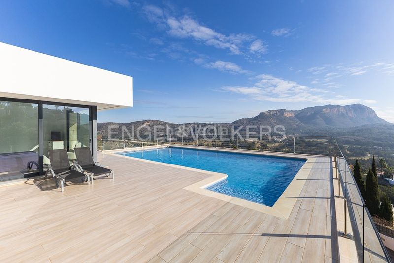 Foto cd761a80-2800-4031-a750-ead33ffeba00. Casa amb calefacció piscina a Pedreguer