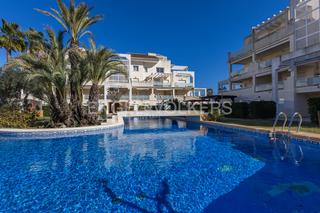 Appartement à Oliva Playa. Coqueto apartamento con gran terraza en la playa de  rapdells.