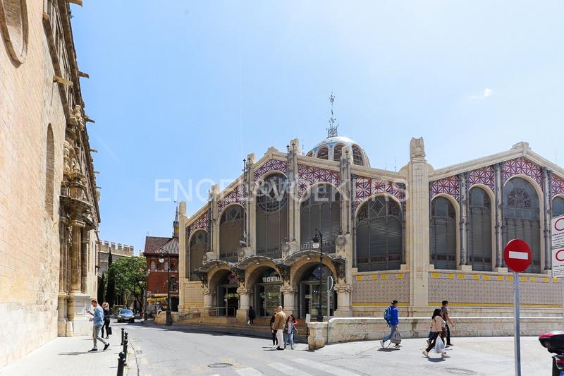 Foto dfb00972-7b8e-43d0-88c7-83589caa87ff. Attico con riscaldamento in El Mercat Valencia