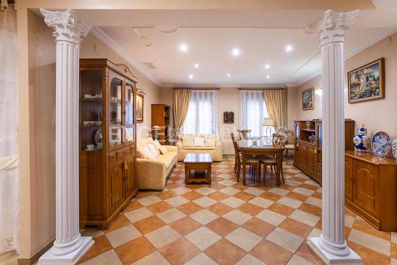 Foto 4fea2424-b2b9-45c5-8a29-8e333d2adc98. Casa amb calefacció a Avenida Alemania-Italia Villarreal / Vila - real