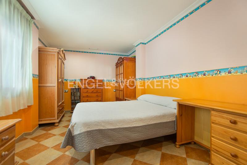 Foto 9f9390d9-e00b-4a28-b5a9-fc2b632ca2b1. Casa amb calefacció a Avenida Alemania-Italia Villarreal / Vila - real