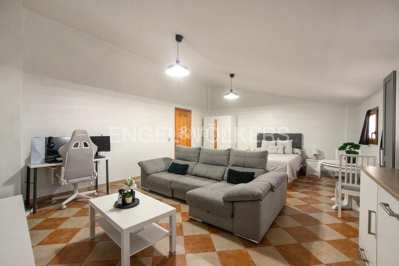 Foto bbe4f009-4edc-4c6b-8f36-8ab59eaba780. Casa amb calefacció a Avenida Alemania-Italia Villarreal / Vila - real